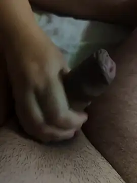 LovlyAnnie online show from November 12, 2025, 5:50 pm