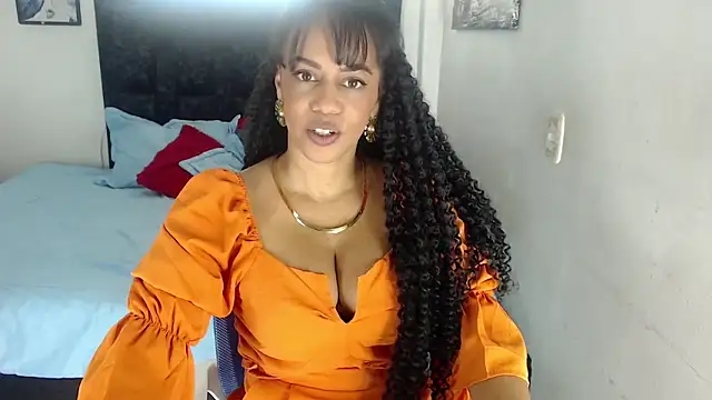 yeli xxx online show from September 25, 2025, 4:24 pm