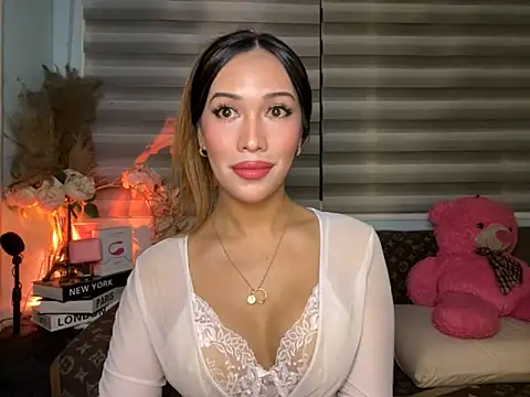 Jasmine Elcock online show from October 25, 2025, 7:03 pm