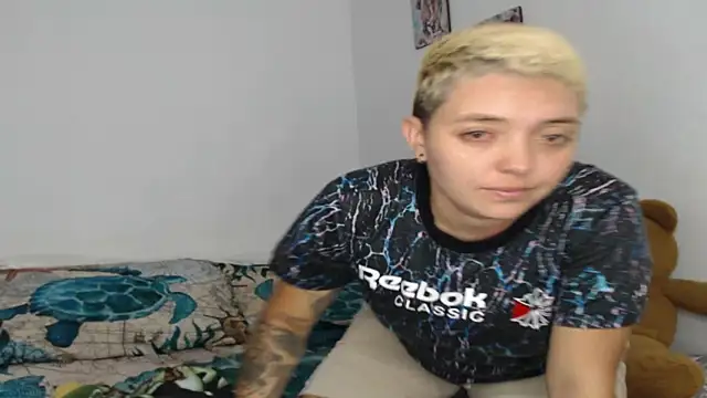 kathy luisa online show from February 10, 2026, 11:48 pm