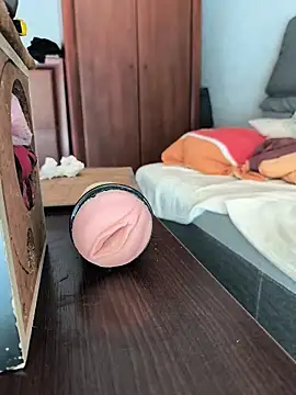 bwcfleshlight online show from March 27, 2026, 9:32 am