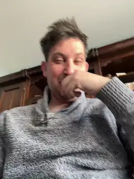 Taxidriver1988 online show from March 18, 2025, 3:44 pm