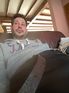 Taxidriver1988 online show from April 19, 2026, 1:56 pm