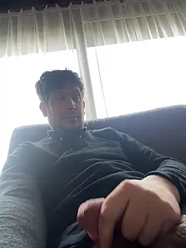 Taxidriver1988 online show from February 27, 2025, 3:26 pm