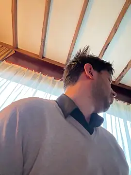 Taxidriver1988 online show from February 6, 2025, 4:14 pm