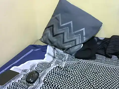 castistee online show from October 31, 2025, 3:08 pm