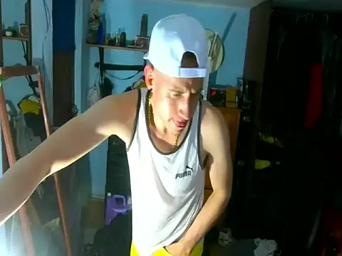 Snapshot of Alf0029 chatting on April 2, 2026, 3:35 am Alf0029 online show from April 2, 2026, 3:35 am