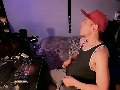 Snapshot of Alf0029 chatting on November 13, 2025, 9:19 pm Alf0029 online show from November 13, 2025, 9:19 pm