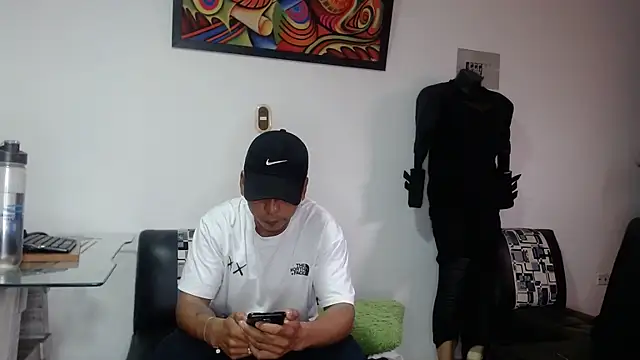 Black hot266 online show from October 7, 2025, 1:56 pm