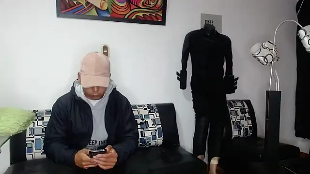 Black hot266 online show from September 18, 2025, 1:58 pm