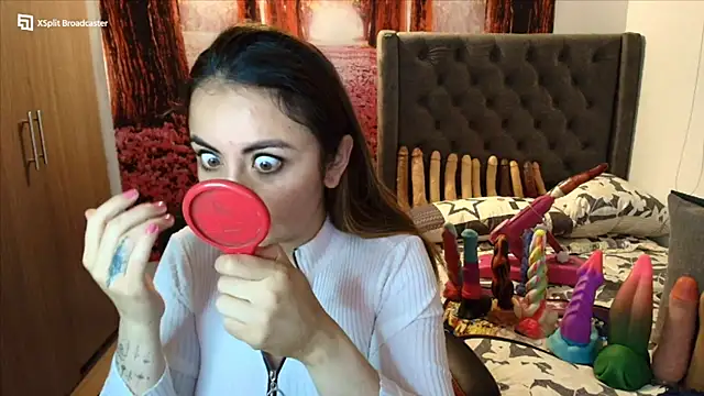 sofia23dirty online show from October 12, 2025, 10:16 am