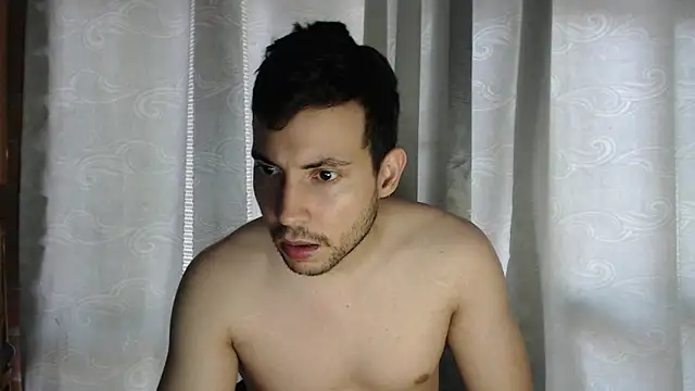 Snapshot of Armando_2002 chatting on March 18, 2025, 4:50 pm Armando 2002 online show from March 18, 2025, 4:50 pm