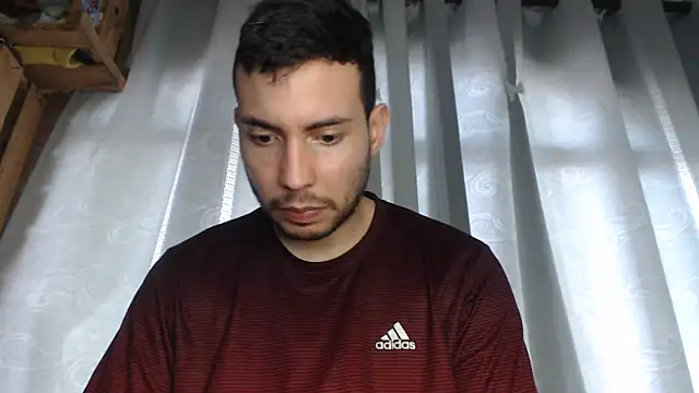 Snapshot of Armando_2002 chatting on February 25, 2025, 6:55 pm Armando 2002 online show from February 25, 2025, 6:55 pm