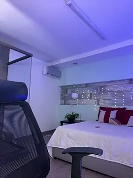 RouseColins online show from March 8, 2025, 12:00 am