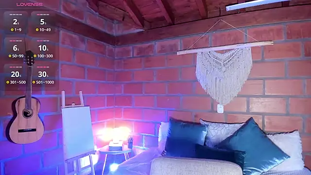 RouseColins online show from November 7, 2025, 10:24 pm