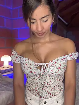 RouseColins online show from March 13, 2025, 10:54 pm