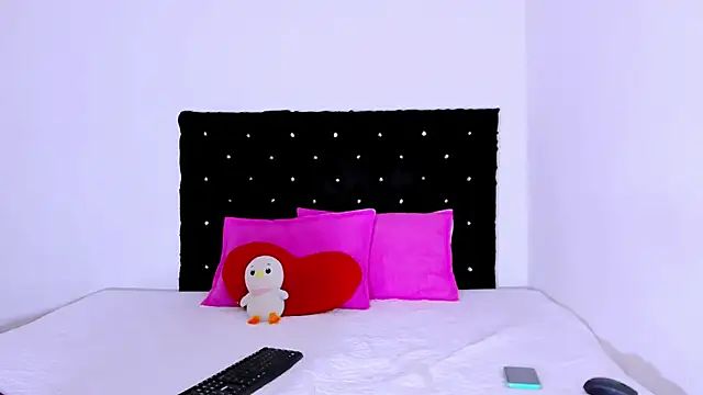 Snapshot of valen_colombian69 chatting on January 22, 2025, 4:44 am valen colombian69 online show from January 22, 2025, 4:44 am