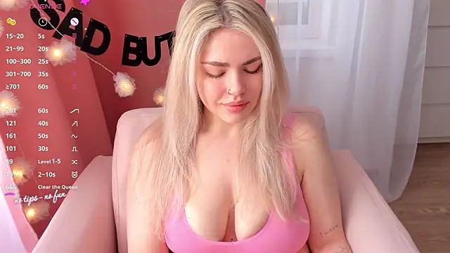 Snapshot of pussy-kattt chatting on March 7, 2025, 5:08 am pussy-kattt online show from March 7, 2025, 5:08 am