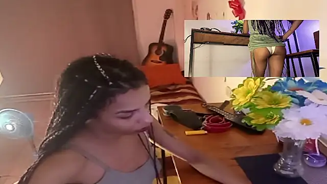 Snapshot of KatyNasty chatting on November 24, 2025, 1:05 am KatyNasty online show from November 24, 2025, 1:05 am