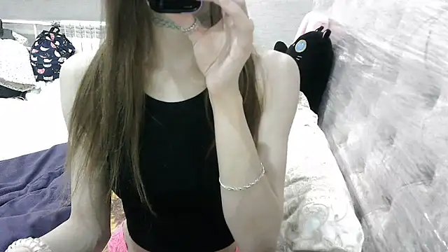 KittyBounty online show from June 19, 2026, 9:53 pm