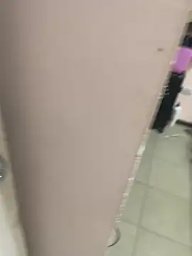 Snapshot of Morahot chatting on December 24, 2024, 4:40 pm Morahot online show from December 24, 2024, 4:40 pm