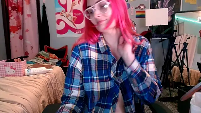 JenniferGwen online show from October 28, 2025, 4:46 am