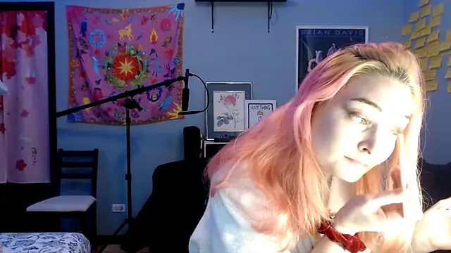 JenniferGwen online show from February 13, 2025, 9:27 pm