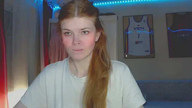 Snapshot of Klementa chatting on July 16, 2026, 6:16 pm Klementa online show from July 16, 2026, 6:16 pm