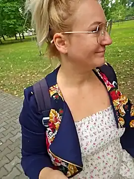 Marushka online show from September 14, 2025, 6:47 am