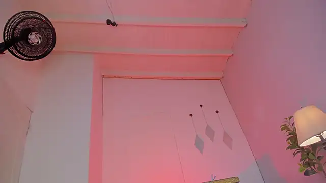 swt-booty online show from September 22, 2025, 5:19 pm