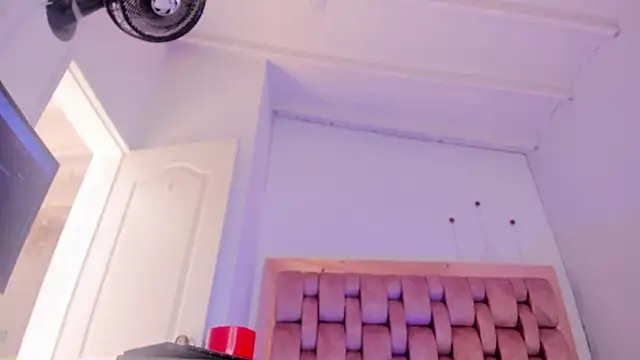 swt-booty online show from March 19, 2025, 5:17 pm