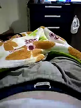 Snapshot of shiiank chatting on June 27, 2026, 3:45 am shiiank online show from June 27, 2026, 3:45 am