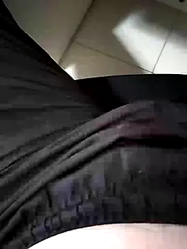 Snapshot of shiiank chatting on August 4, 2026, 4:55 pm shiiank online show from August 4, 2026, 4:55 pm