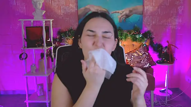 CeceliaJohnson online show from December 16, 2025, 8:07 am