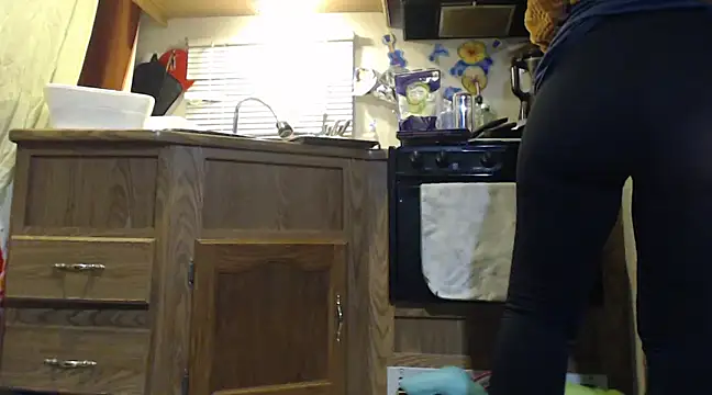 sexyinpantyhose online show from December 27, 2024, 5:42 am