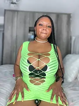 Hyra Ari online show from December 16, 2025, 1:59 pm