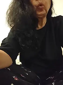 Snapshot of Susannemilf chatting on January 17, 2026, 6:50 am Susannemilf online show from January 17, 2026, 6:50 am