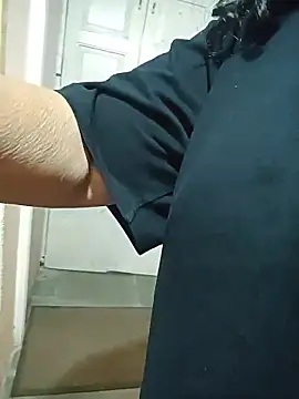 Snapshot of Susannemilf chatting on January 16, 2026, 3:10 am Susannemilf online show from January 16, 2026, 3:10 am