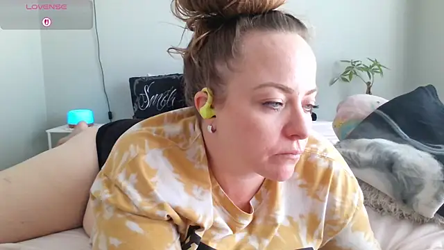 julimonroe online show from March 14, 2026, 10:38 pm