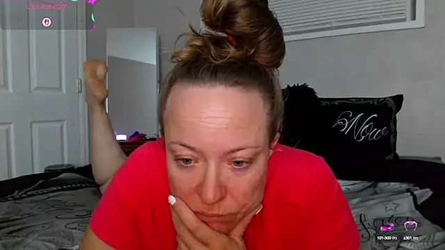 julimonroe online show from September 23, 2025, 2:18 am