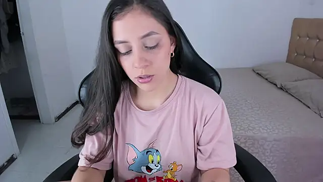 Snapshot of EmmaGrace1999 chatting on October 23, 2025, 4:49 pm EmmaGrace1999 online show from October 23, 2025, 4:49 pm