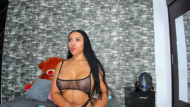 HeidyWillss online show from September 13, 2025, 7:47 pm