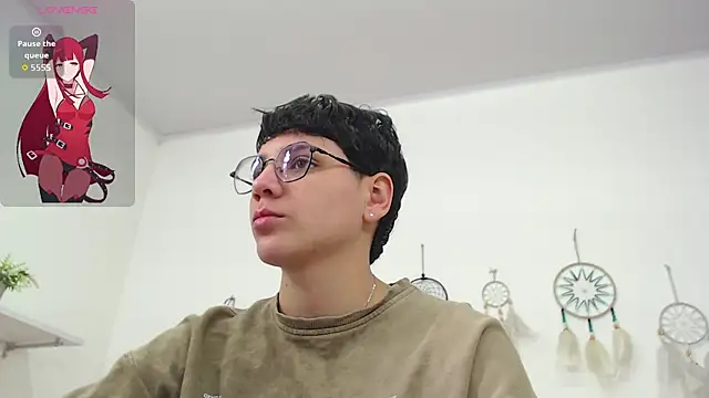 bad giirl  online show from September 25, 2025, 6:14 pm