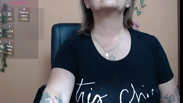 Hellensextits online show from September 30, 2025, 3:34 am