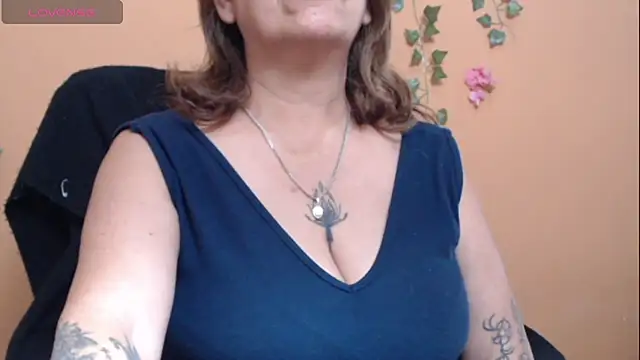 Hellensextits online show from March 10, 2025, 9:18 pm