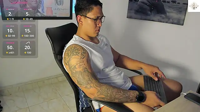 Colton Massif online show from October 22, 2025, 8:52 pm