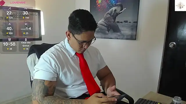 Colton Massif online show from October 21, 2025, 7:13 pm