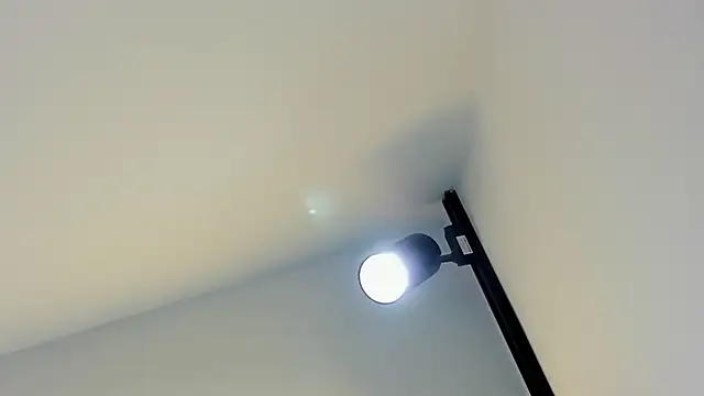 Snapshot of HellenJohansson chatting on March 15, 2025, 7:16 pm HellenJohansson online show from March 15, 2025, 7:16 pm