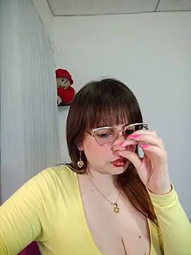 Snapshot of lorenitabella chatting on June 28, 2026, 8:09 am lorenitabella online show from June 28, 2026, 8:09 am