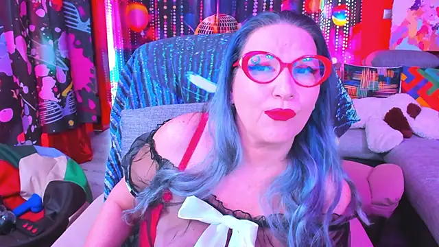 mature lisa naughty online show from March 7, 2025, 2:56 pm